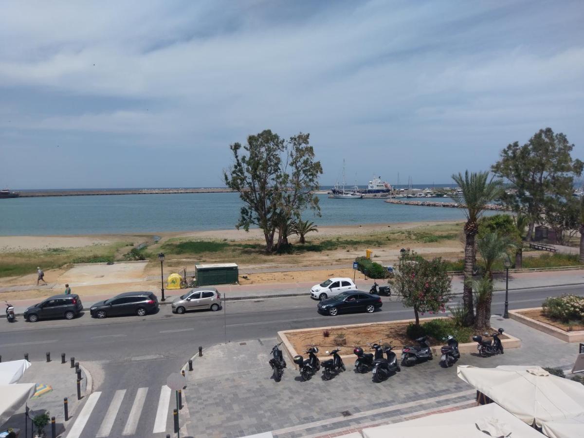 Prokymaia Penthouse Apartament *